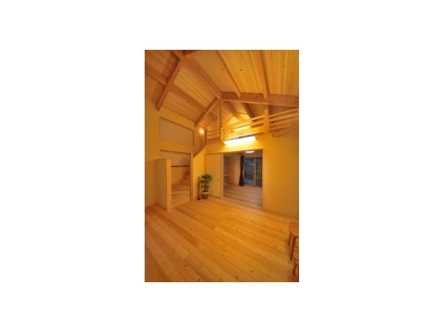 中川の家
